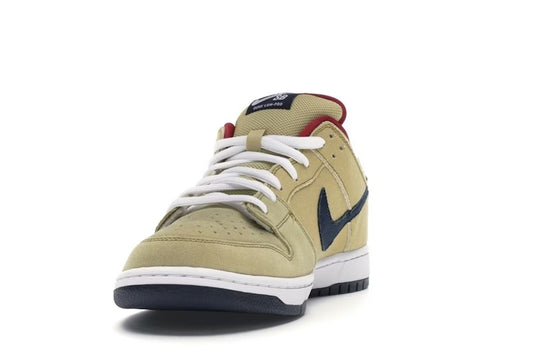 💥 RARE SB!💥 Nike SB Gold Dust Dunk low (only 2 pairs online anywhere!) pro box
