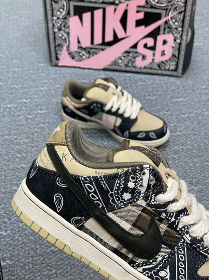 Nike Dunk Low Premium QS SB x Travis Scott "Cactus Jack"